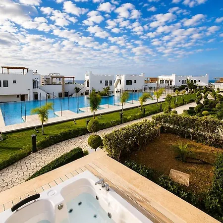Apartment Mykonos Homes Retreat With Private Jacuzzi & Pool At Northern Cyprus